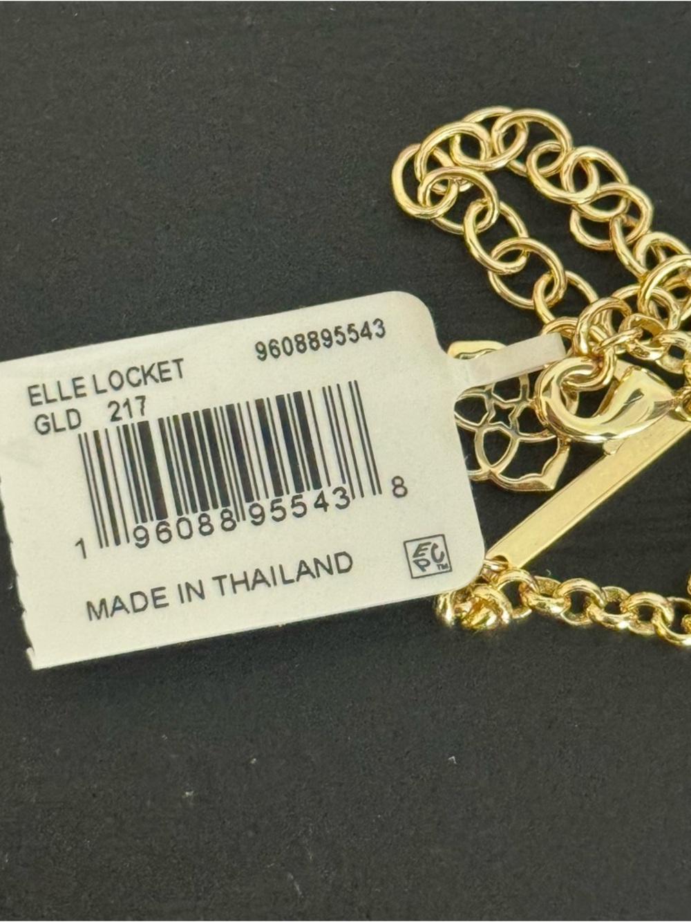 Kendra Scott Elle Locket Long Pendant Necklace in Gold - Picture 7 of 7